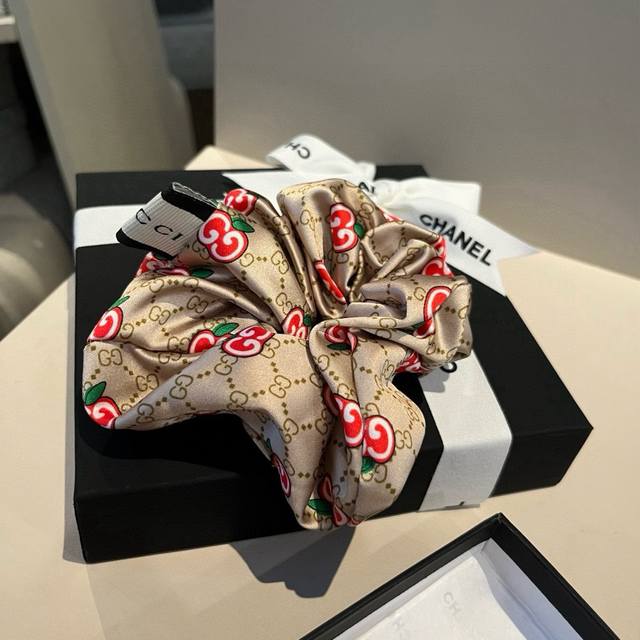 Gucci古奇发圈