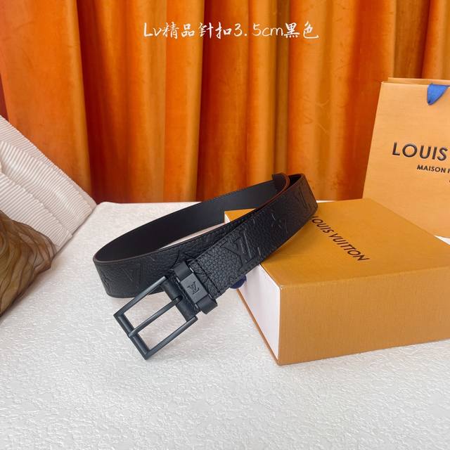 Louis Vuitton驴牌 ：顶级品质，压花面配原版平纹底，搭配精品针扣，精工制作，细节看图，实物拍摄，高端奢华，宽度3.5Cm