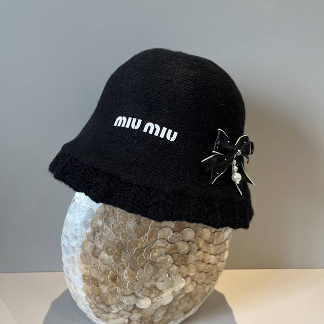 Miumiu缪缪新款手抓针织帽, 头围57Cm