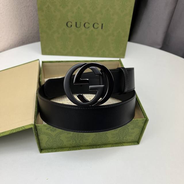 G U 、C C I 顶级品质 经典款男女通用腰带 双面原厂小牛皮 精致圆大饼间黑扣 顶级 原单130