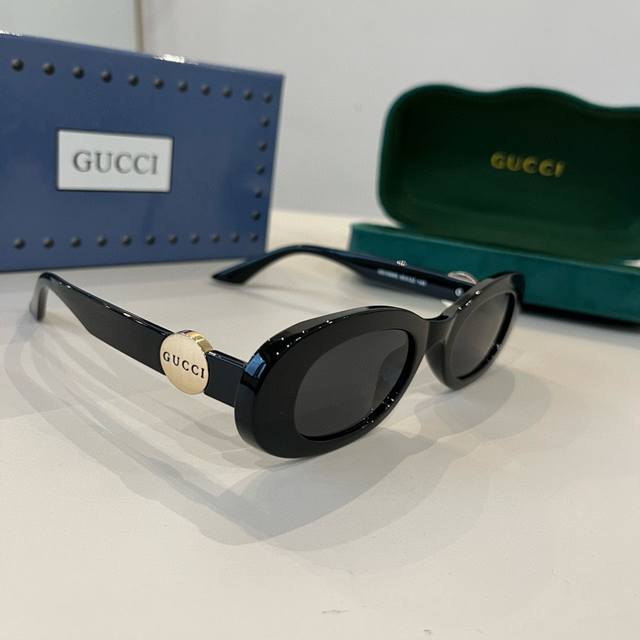 Gucci古琦 网红爆款太阳镜，遮阳修饰脸型神器