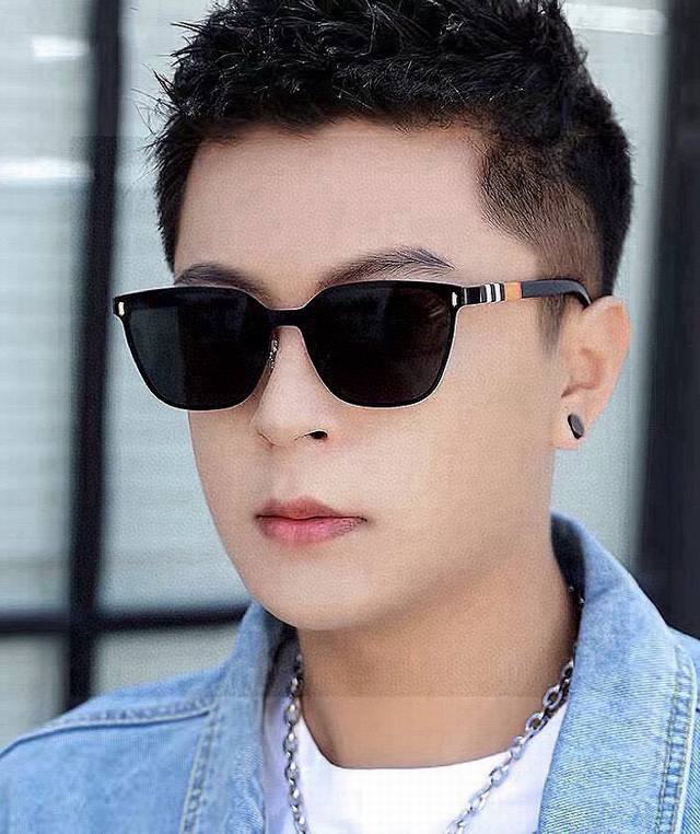 巴宝莉 新款连体驶驾镜墨镜出行必众备多明星同款 太阳镜 男女太士阳镜飞行 型号：B8809