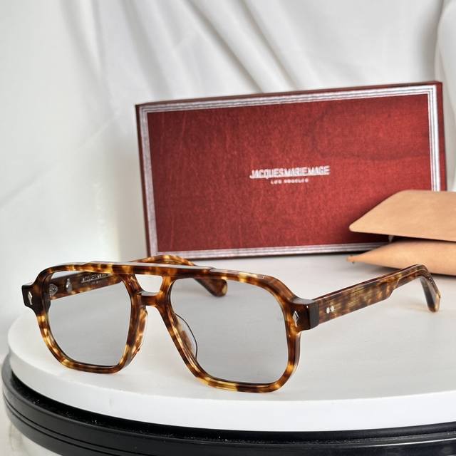 Jacques Marie Mage Model：Evans Size:55-17