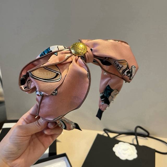 Hermes爱马仕新款蝴蝶结碎花发箍