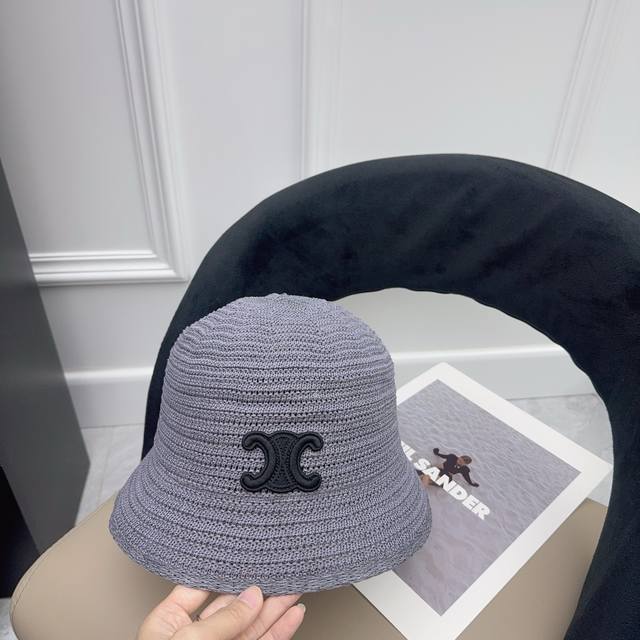 Celine 新款针织帽 百搭小盆帽 可折叠 凹造型