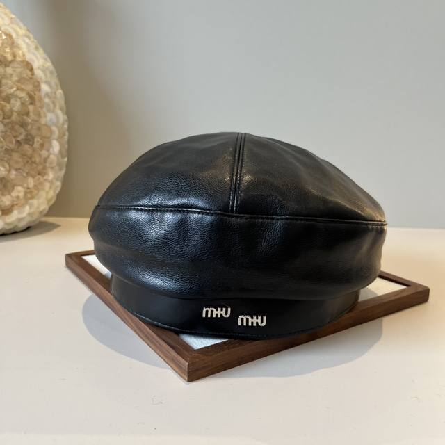 Miumiu缪缪新款贝雷帽 头围57Cm