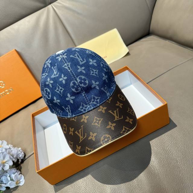 配盒子布袋，Lv 路易威登 新款原单棒球帽，老花拼接，1:1开模订制，原版牛仔布料+专柜老花皮，做工细致完美，质量超赞，基础头围56，贴片可调节。