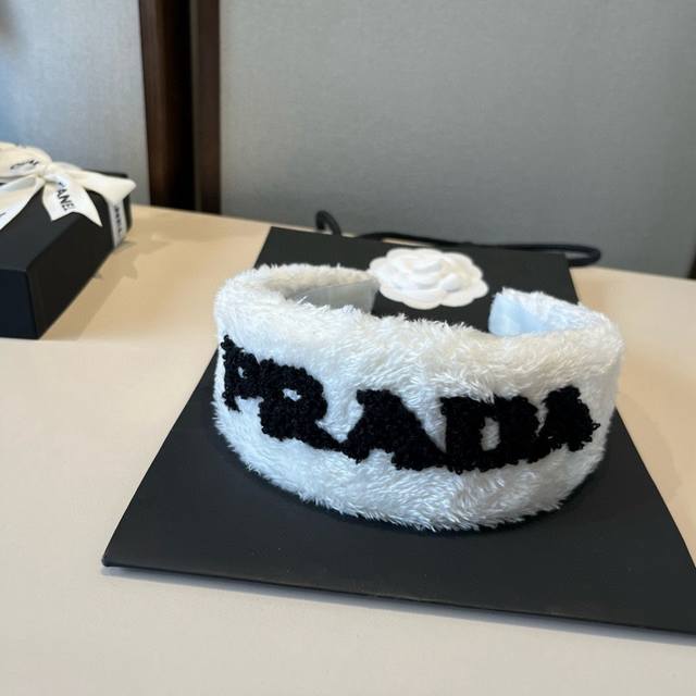 Prada普拉达发箍