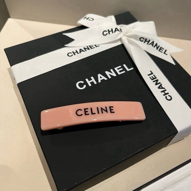 Celine赛琳新款发夹