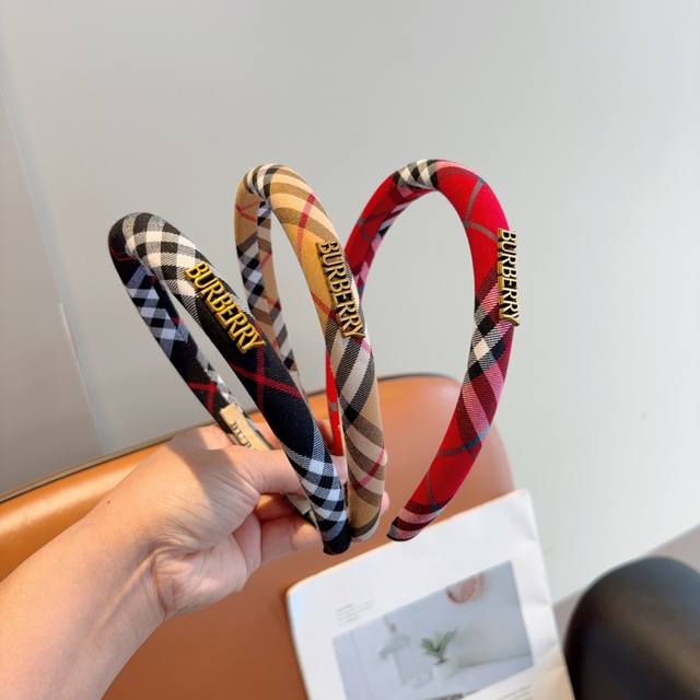 配包装 巴宝莉Burberry 新款高版格纹窄版发箍，客供面料头箍细节全部实拍！非常耐看又百搭、适合各种场合搭配！