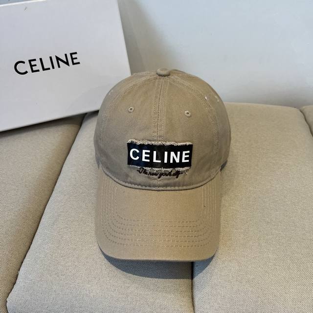 Celine赛琳 新款经典休闲潮流款 棒球帽日韩风格，随便搭配都超好看！出门旅游，绝对要入手的一款