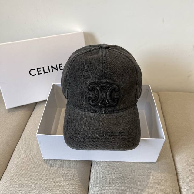 Celine赛琳 新款经典休闲潮流款 棒球帽日韩风格，随便搭配都超好看！出门旅游，绝对要入手的一款