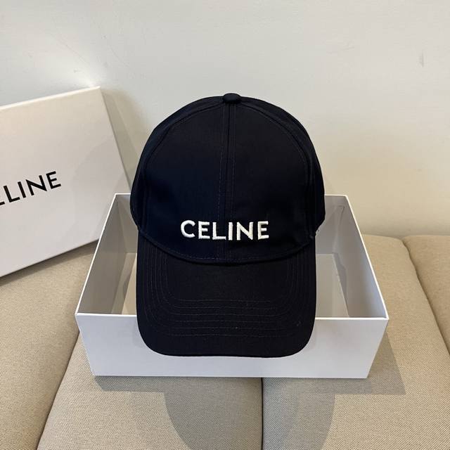 Celine赛琳 新款经典休闲潮流款 棒球帽日韩风格，随便搭配都超好看！出门旅游，绝对要入手的一款