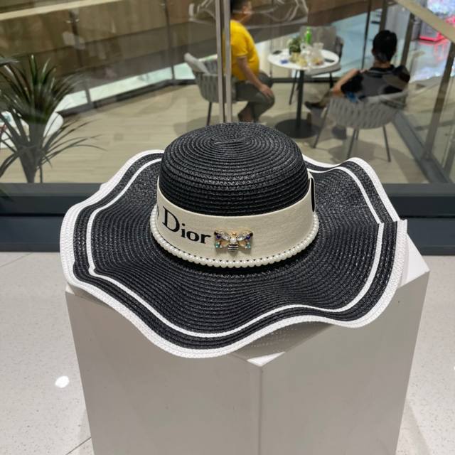 Dior迪奥 新款荷叶边草帽