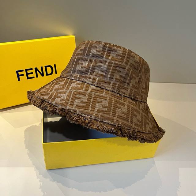 Fendi芬迪 老花系列渔夫帽 经典Ff中古单品，气质穿搭单品，质量杠杠