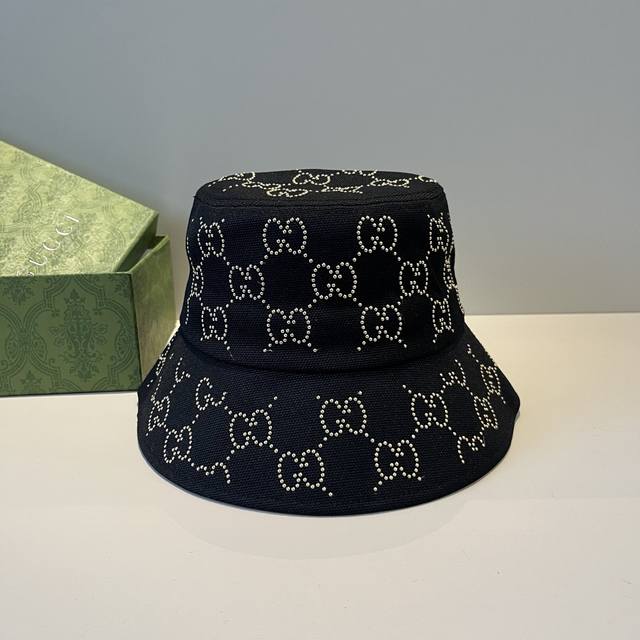 古奇渔夫帽Gucci官网新品，棒球帽，原单品质火爆来袭 工艺非常精美 高档大气上档次！低调奢华，方便携带！跑量！