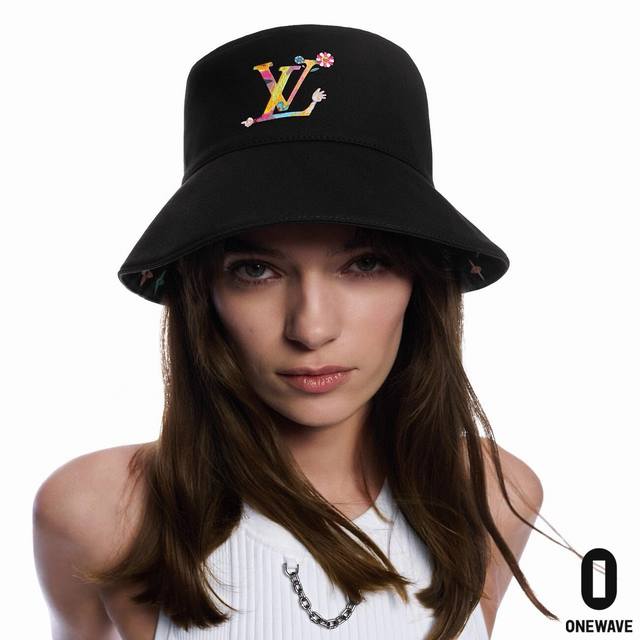 路易威登渔夫帽Louisvuitton新款Lv棒球帽，重工打造高端大气，百搭款男女通用！跑量！