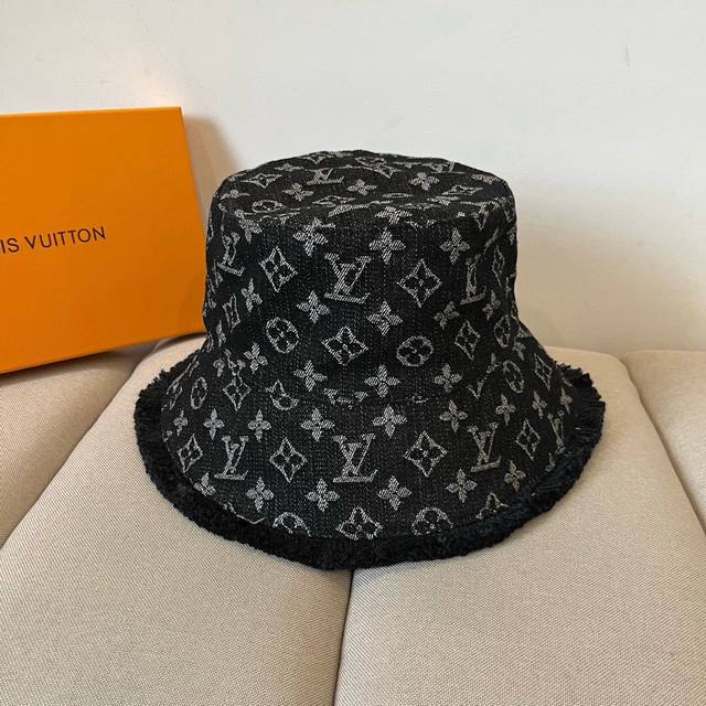 路易威登渔夫帽Louisvuitton新款Lv棒球帽，重工打造高端大气，百搭款男女通用！跑量！