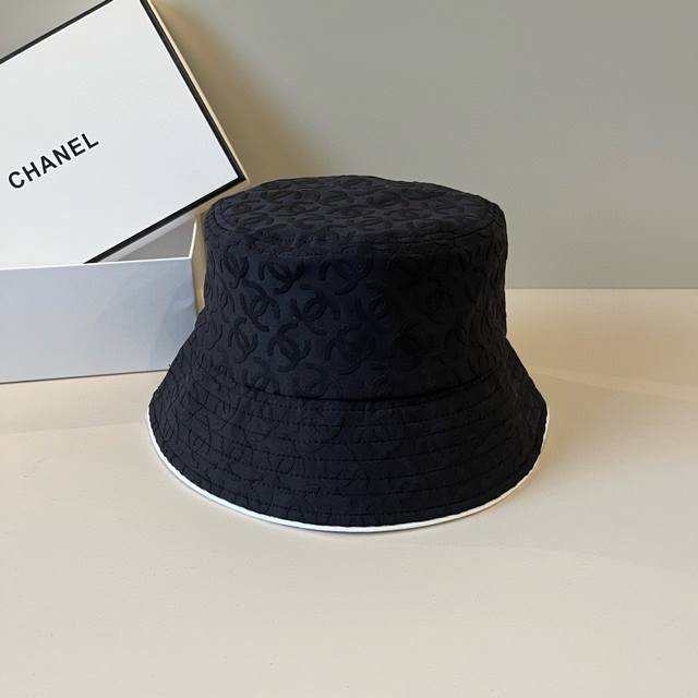 香奈儿Chanel 新品渔夫帽 小香经典简约，时尚休闲设计 跑量新品