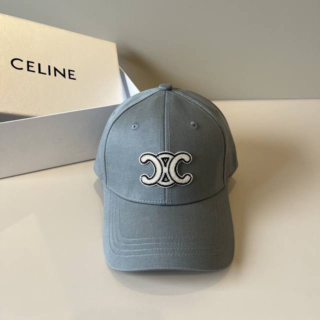Celine赛琳 新款经典休闲潮流款 棒球帽日韩风格，随便搭配都超好看！出门旅游，绝对要入手的一款