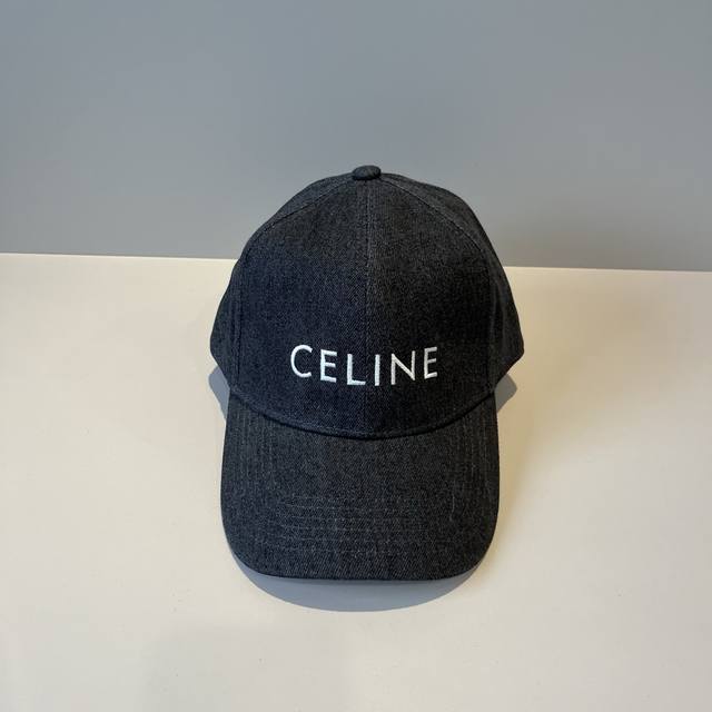 Celine赛琳 新款经典休闲潮流款 棒球帽日韩风格，随便搭配都超好看！出门旅游，绝对要入手的一款