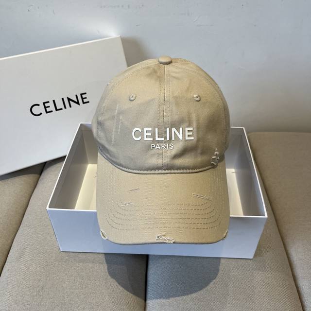 Celine赛琳 新款经典休闲潮流款 棒球帽日韩风格，随便搭配都超好看！出门旅游，绝对要入手的一款