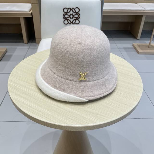 路易威登棒球帽 Louisvuitton百分之百羊毛简约撞色卷边气质保暖渔夫帽女2025新款秋冬小香风百搭高级感礼帽