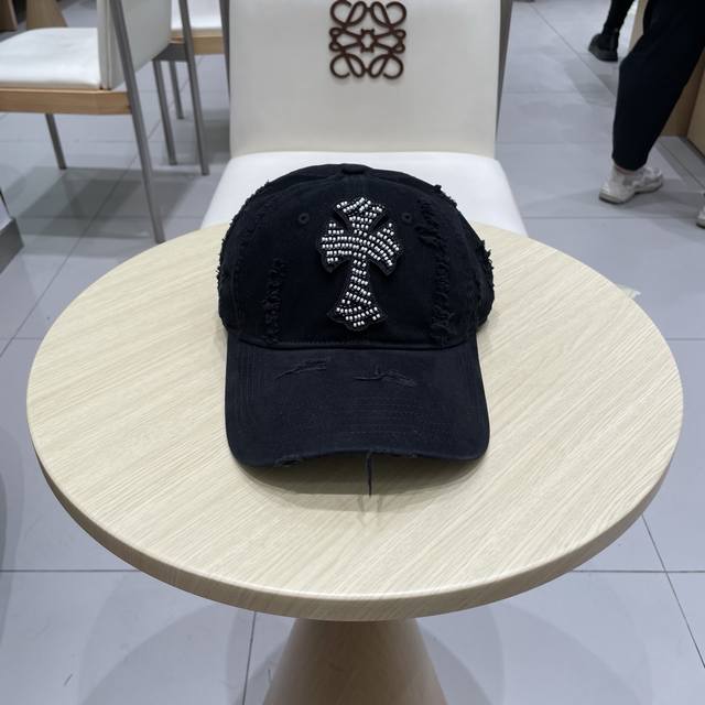 Chrome Hearts 克罗心秋款韩版时尚复古做旧破洞帽子磨损设计百搭棒球帽鸭舌帽