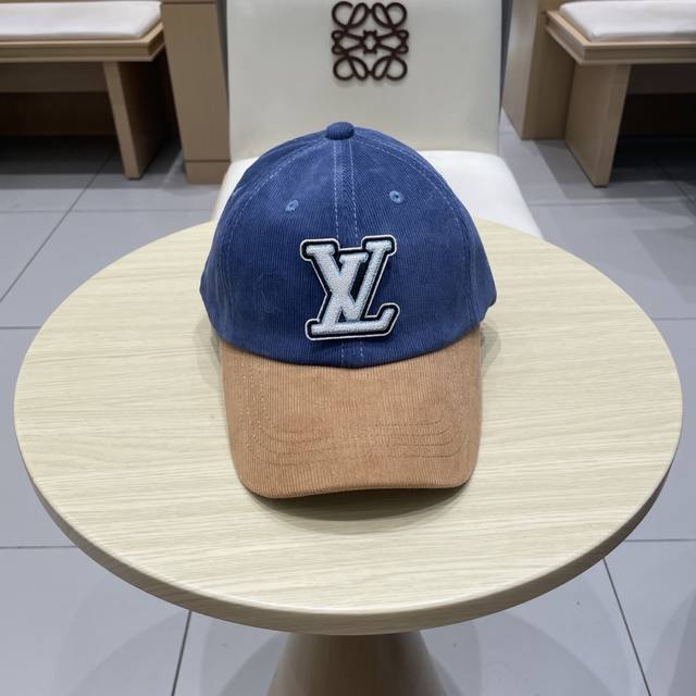 Lv路易威登拼色秋冬本专柜爆款灯芯绒棒球帽 重工打造高端大气，百搭款男女通用！