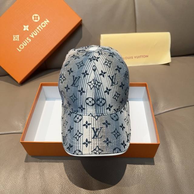 配盒子布袋，Lv路易威登新款原单棒球帽，Lv渐变提花，专柜1:1开模订制，原版帆布面料+头层牛皮，轻盈透气！质量超赞，基础头围56，贴片可调节。