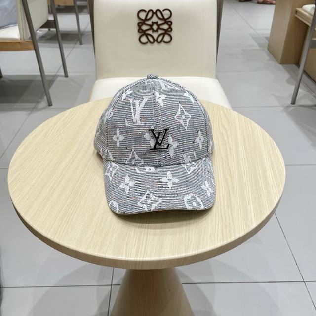 路易威登Lv棒球帽 Louisvuitton新款重工打造高端大气，百搭款男女通用！