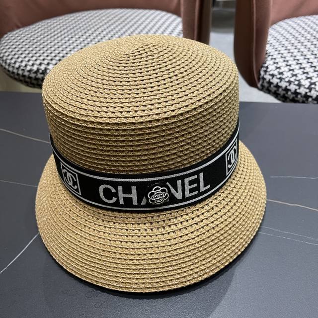Chanel香奈儿 2025新款大牌度假遮阳镂空水桶帽草帽，出街旅行单品