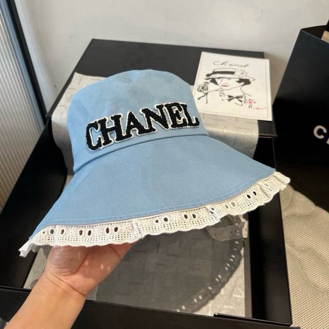 Chanel香奈儿牛仔渔夫帽，头围57Cm