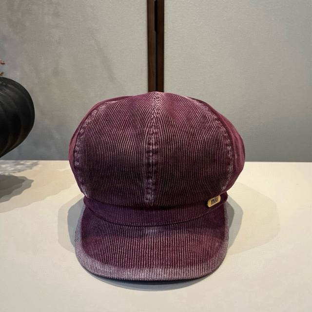 Miumiu缪缪新款鸭舌画家帽，头围57Cm