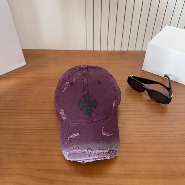 Chrome Hearts 克罗心早春韩版时尚复古做旧破洞帽子磨损设计百搭棒球帽鸭舌帽