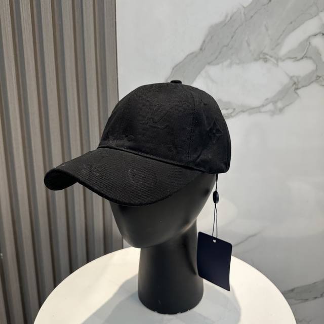 路易威登Lv棒球帽 Louisvuitton新款重工打造高端大气，百搭款男女通用！