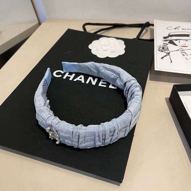 Chanel香奈儿新款发箍