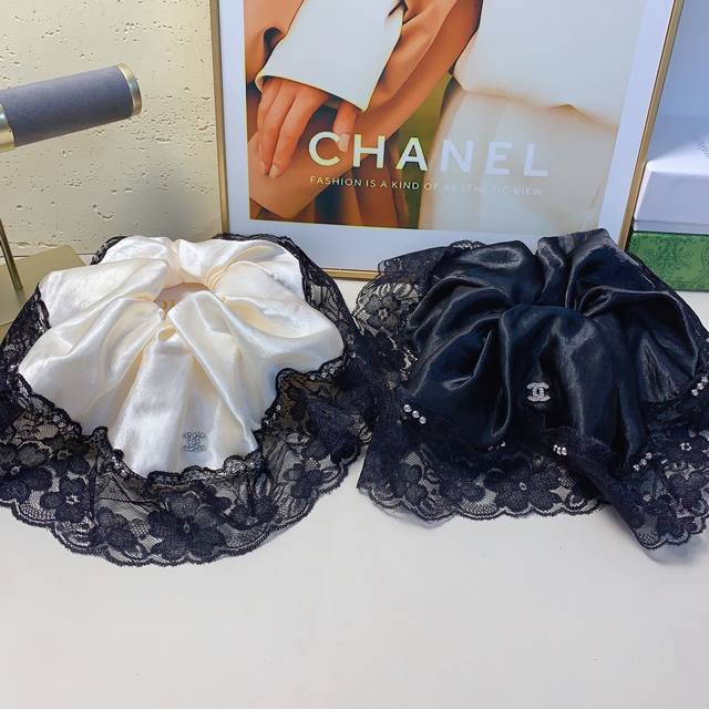 Chanel小香 Chanel皮筋 绸缎蕾丝勾花边Logo皮筋发圈大肠圈气质百搭小仙女必入单品 宝藏款 闭眼入推荐款 单个
