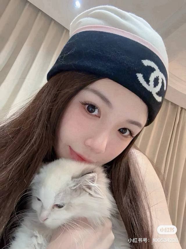 Chanel香奈儿针织毛线帽