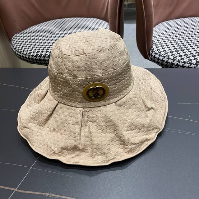 Gucci古2025新款女士简约有型盆帽撞色边系带蝴蝶结春夏薄款百搭01