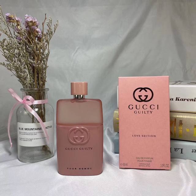 专柜品质 专柜Gucci 古驰罪爱 年情人节限量情侣香水Love Edition 粉瓶女士90Ml 女香主打果树花香调 女香采用了哑光粉色瓶，是具有清新的花香型