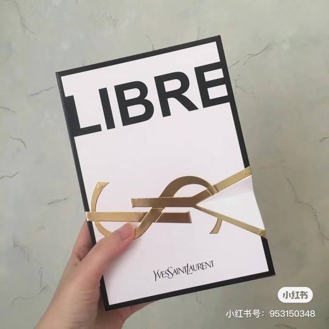 专柜品质 圣罗兰自由香水口红2件套 圣罗兰新款50Ml巨美！Ysl新出的香水也太高级了！！！高颜值这词真的说倦了但不得不说这瓶Ysl新香Libre真的美得太高级