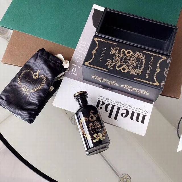 专柜品质 Gucci蛇之谜 Ml Gucci Alchemist's Garden 炼金术士蛇之谜，香水故事中象征知识与重生的灵蛇，在Alessandro Mi