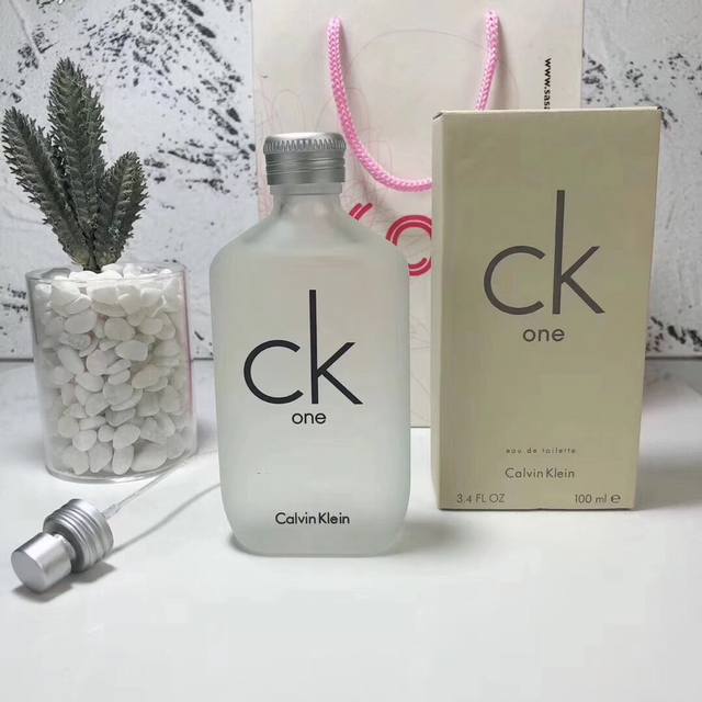 专柜品质 Ck香水 Ml，白瓶Ck One，黑瓶Ck Be，两款到货