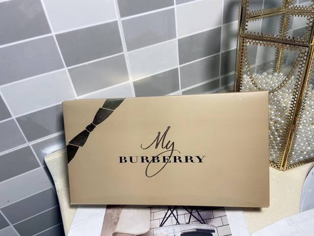 原单高品质 下单备注：Burberry巴宝莉香水我的专属3件套礼盒装！！每瓶25MＬ！！专柜正品发售，绝对的高逼格！礼盒女士香水 淡香持久 浓香诱惑，每天换一個