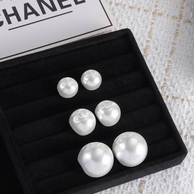 Chanel 香奈儿 小香耳钉 小 1.8Cm 耳钉 中 2.1Cm 耳钉 大 2.8Cm