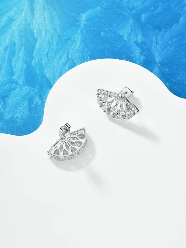 我们出品 量大咨询客Fu 彩宝系列-扇子耳环 通体925纯银耐磨保色度行业最新配方优金电镀！太赞了 夜空中最亮的星！人无我有的细腻做工，对标高级珠宝工艺！太正了