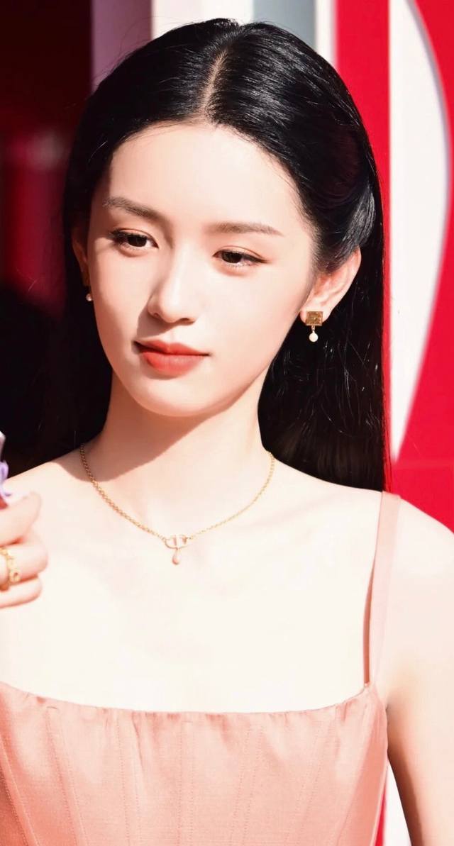 项链手链各 我们出品 周也同款！太美啦