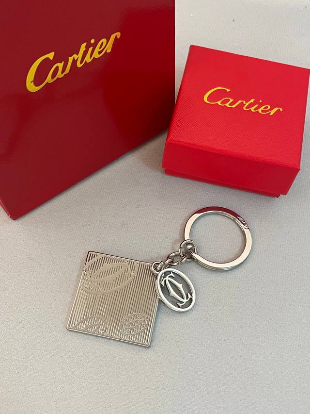 Cartier卡地亚 双C标识 钥匙扣 男女同款情侣款 银色