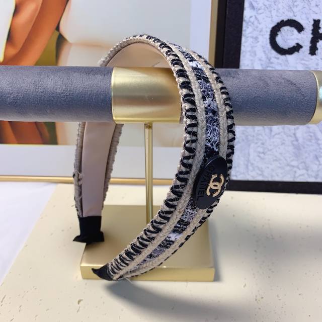 Chanel小香 Chanel发箍 新款粗尼Logo轻奢时尚风发箍气质百搭小仙女必入单品名媛风十足～宝藏款 闭眼入推荐款 单个
